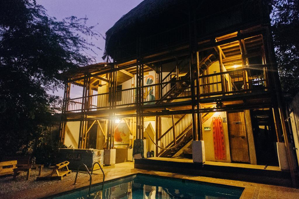 La Tortuga Hostel Таганга Екстериор снимка
